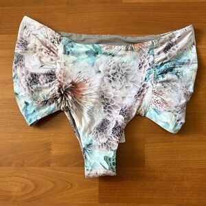 Womens NWT San Lorenzo pastel floral bikini bottoms size SMALL